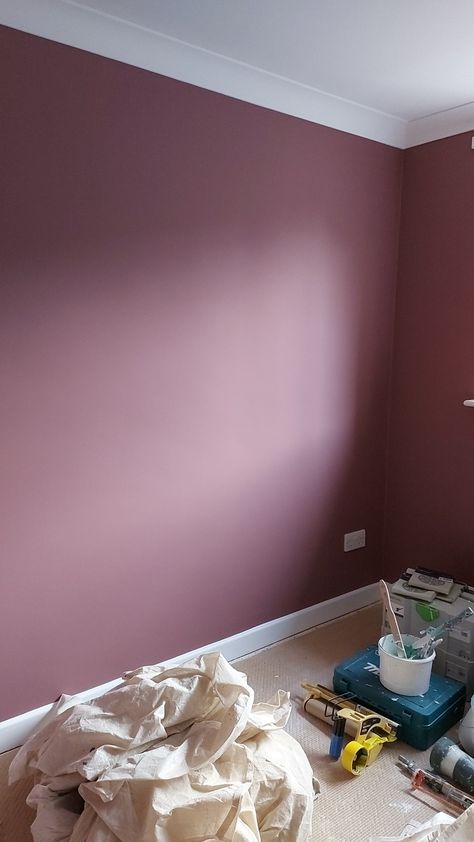 Aesthetic Home Color, Purple Combination Wall Paint, Purple Paint For Bedroom Walls, Lavender Colour Combination Room, Colour In Bedroom Color Combinations, Raspberry Wall Color, Small Bedroom Ideas Paint Colors, Deep Pink Paint Colors, Purple Paint Room Ideas