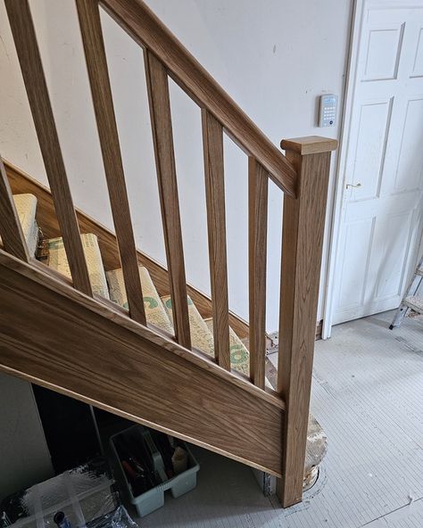 💫 Elegant and timeless touch 👌🏼 Installed a beautiful oak banister with square spindles and covered all the strings for a sleek, polished look 👌🏼 #staircasebanisters Oak Banister, Stairs Carpet, Stair Banister, Carpet Ideas, Carpet Stairs, Polished Look, Stairs, Carpet, Sleek