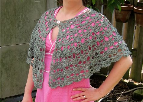 Caplet Pattern, Capelet Crochet, Crochet Capelet Pattern, Crochet Caplet, Capelet Pattern, Crochet Capelet, Cape Blouse, Crochet Shawl Free, Crochet Lace Shawl