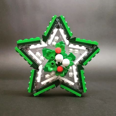 LEGO IDEAS - Build a star. Make a difference! - The Mistletoe Star Lego Tree Topper, Diy Lego Advent Calendar, Lego Angel, Christmas Lego Ideas, Lego Christmas Ornaments, Lego Ornaments, Christmas Lego, Lego Christmas Tree, Lego Tree