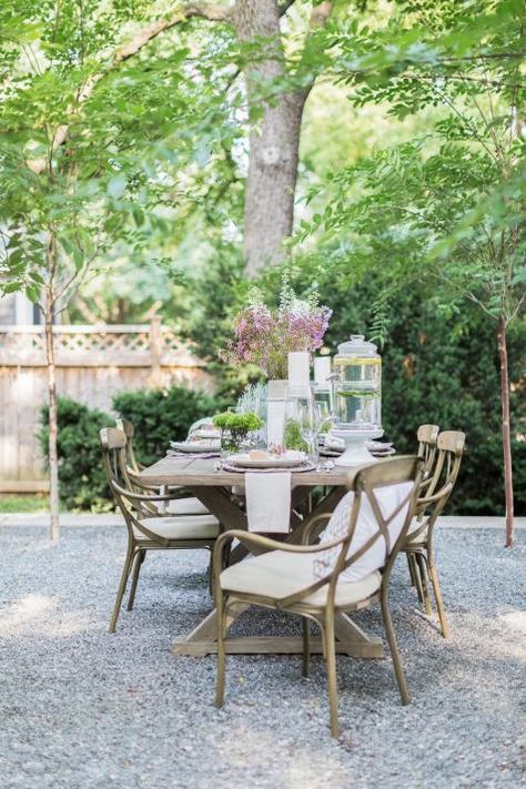 Outdoor Entertainment Area, Dreamy Cottage, Cottage Cozy, Porch Living, Cottage Exterior, Alfresco Dining, Outdoor Entertainment, Entertainment Area, Mesa Exterior