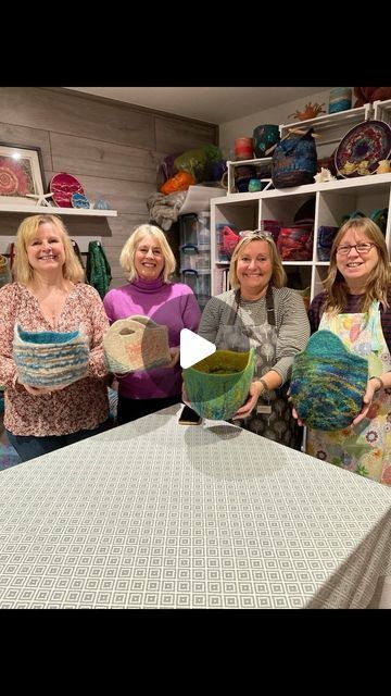 Natasha Smart Textiles on Instagram: "We had a lovely sunny day back in November for this felt basket on a ball wet felting workshop. Four fabulous and very different wet felted baskets emerged, including one which turned into a bag (watch for the finished photos in my next post)!  #natashasmarttextiles #feltbasketonaball #wetfeltmaking  #feltbagonaball #bagonaball  #feltpurse #3dwetfelting #basketmakingworkshop #feltbaskets  #feltingball  #feltmaking #feltbasket #feltingworkshop #feltbagworkshop #bagmakingworkshop #craftingfun #handmadebaskets #woolfelting #handmadefelt #feltbag #feltbags #feltingonaball #basketbag #basketmaking #bagmaking #wetfelting #textileart #fiberart  #felting #baskets" Wet Felted Bowls, Nuno Felting Tutorial, Felted Basket, Smart Textiles, Felt Basket, Felted Bowls, Felting Tutorials, Handmade Baskets, Nuno Felting