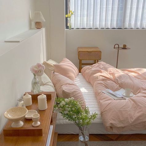 Dekorasi Kamar Tidur, Pastel Room, Redecorate Bedroom, Minimalist Room, Aesthetic Rooms, Dreamy Room, Small Room, Cozy Room, Room Inspiration Bedroom