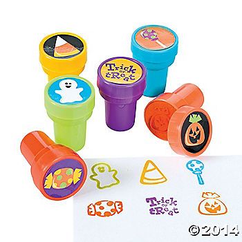 Trick Or Treat Stampers Halloween Party Gift Bags, Trick And Treat, Halloween Wishes, Halloween Party Gifts, Greeting Card Craft, Halloween Greeting Card, Personalized Pencils, Halloween Greetings, Halloween Party Supplies