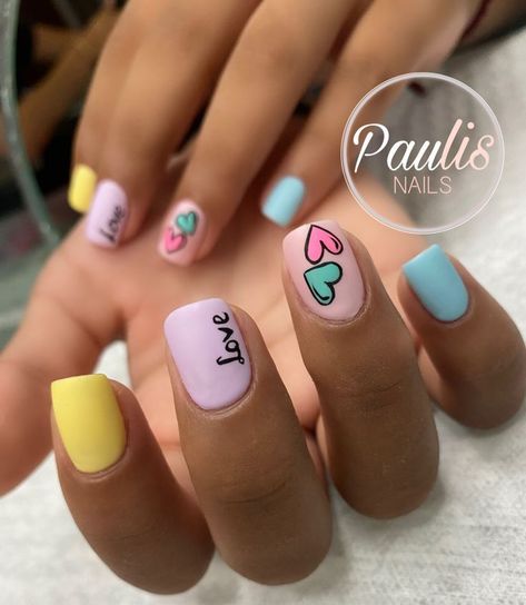 44 Cute and Trendy Spring Nails Designs 2023 You Have to See | Easter Nail Art Design Spring Nails Art, Multicolored Nails, 2023 Nails, Unghie Nail Art, Nails Art Ideas, Nails Art Designs, Hippie Nails, Manicure Gel, Pretty Nail Art Designs