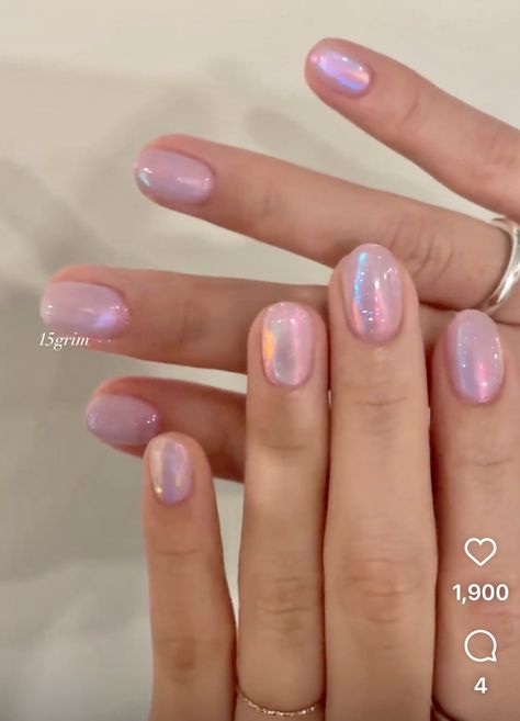 Iridescent Nails Short, Girly Pop Nails, Irridecent Design Nails Short, Iredesant Nails Pink, Iridescent Pink Nails, Pink Iridescent Nails, Lilac Chrome Nails, Multicolored Nails, Nails Only