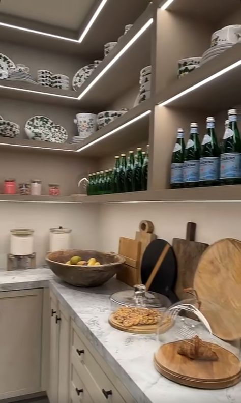 Kris Jenner Pantry, Khloe Kardashian Kitchen, Khloe Kardashian Pantry, Kardashian Pantry, Kardashian Kitchen, Kardashian House, Khloe Kardashian House, Luxury Lifestyle Dreams, House Things