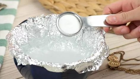 How To Clean Oxidized Jewelry, How To Clean Rusty Jewelry, How To Clean Rusty Tools, Clean Jewelry At Home Remove Tarnish, Clean Tarnished Jewelry Gold, Cleaning With Peroxide, How To Clean Rust, Cleaning Agent, Tarnish Remover