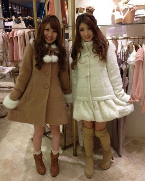 Y2k Brown Outfit, Roma Gyaru, Onee Gyaru, Manba Gyaru, Himekaji Outfits, Agejo Gyaru, Dolly Fashion, Feminine Outfits, Gyaru Fashion