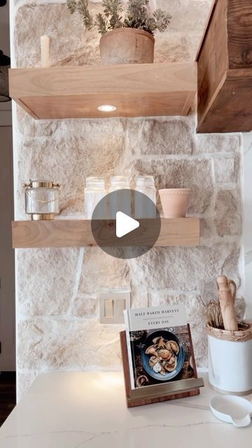 Modern Kitchen Stone Backsplash, Limestone Veneer Backsplash, Neutral Stone Backsplash Kitchen, Dining Room With Stone Wall, Tan Stone Backsplash Kitchen, Old World Backsplash, Rock Wall In Kitchen, Rough Stone Backsplash Kitchen, Faux Stone Wall Interior Kitchen