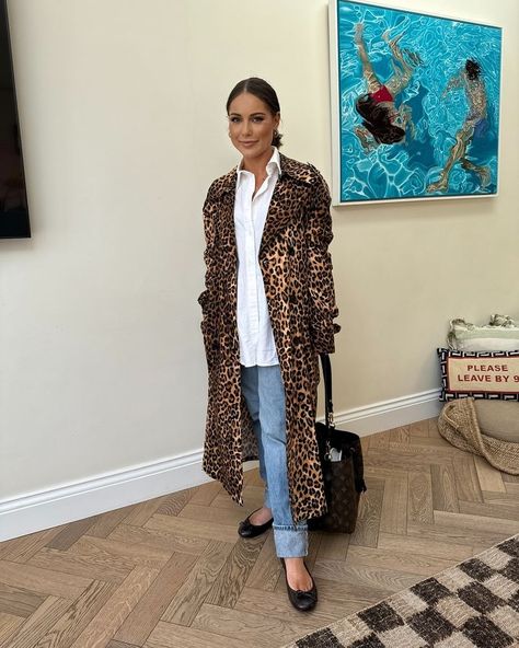 Louise Thompson (@louise.thompson) • Instagram photos and videos Louise Thompson, Petite Fashion, Fashion Inspo, Photo And Video, Instagram Photos, Instagram Photo, Instagram