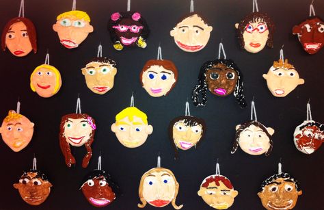 2nd Grade Art- crayola model magic clay self-portraits(art teacher: v. giannetto) First Grade Clay Art Projects, Clay Self Portraits, Kid Clay Projects, Model Magic Clay, Crayola Model Magic, Portraits For Kids, Clay Projects For Kids, All About Me Art, Self Portrait Art