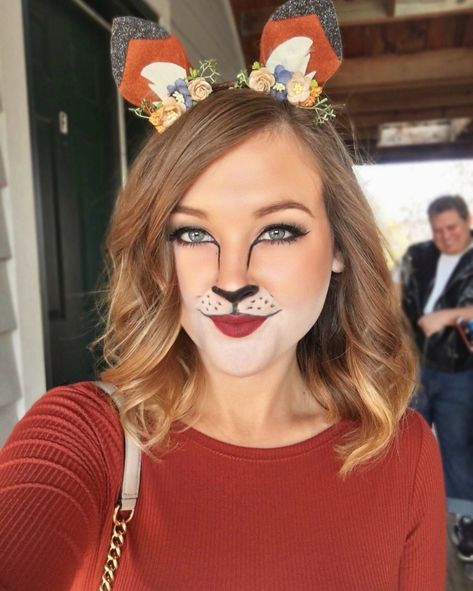 Fox Costume Makeup, Animal Makeup Looks, Fox Makeup Halloween, Fox Halloween Costume, Halloween Costume Couple, Fox Halloween, Fox Makeup, Halloween Make-up Looks, Animal Makeup