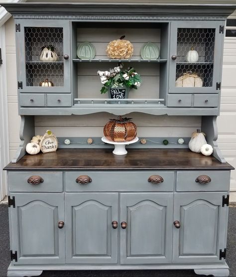 Farmhouse hutch decor