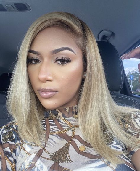 Blonde Deminsional Hair, Ash Blonde Weave Black Women, Blonde Tape Ins Black Women, Black Woman Ash Blonde Hair, Blonde Ombre Weave Black Women, Blinde Hair, Honey Blonde Hair Beyonce, Sleek Braided Ponytail, Straightening Natural Hair