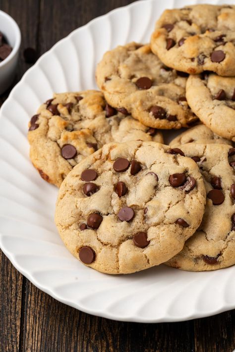 These copycat chocolate chip Subway cookies are soft, rich, and chewy, just like the real deal. Easy to customize with your favorite add-ins! Subway Chocolate Chip Cookie Recipe, Copycat Subway Cookies, Subway Cookie Recipes, Subway Chocolate Chip Cookies, Jacques Torres Chocolate Chip Cookies, Subway Cookies, Cookies Chocolate Chip, Cookies And Cups, White Chocolate Chip Cookies