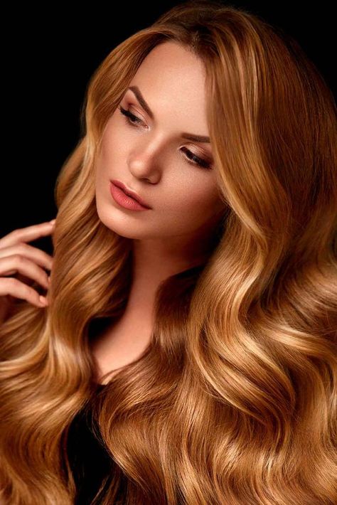 Gentle And Rich Honey Blonde Hair Color To Add Some Sweet Shine To Your Locks ★ Honey Golden Hair, Shade Hair, Golden Hair Color, Honey Blond, Hair Color Pictures, Honey Blonde Hair Color, Birth Colors, Honey Hair Color, Color Rubio