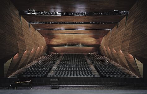 Festival Hall of the Tiroler Festspiele Erl - DMAA Theatre Hall, Modern Theatre, Auditorium Design, Theater Architecture, Henning Larsen, Conference Hall, Lectures Hall, Festival Hall, Theatre Design