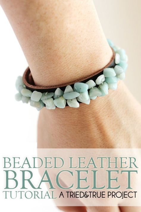 20+ DIY Jewelry Tutorials: Beaded Leather Bracelet from Tried & True | Hello Little Home Leather Bracelet Tutorial, Diy Leather Bracelet, Stone Bead Jewelry, Diy Beaded Bracelets, Beaded Leather Bracelet, Diy Bracelets Tutorials, Diy Jewelry Tutorials, Diy Bracelets Easy, Beaded Jewelry Tutorials