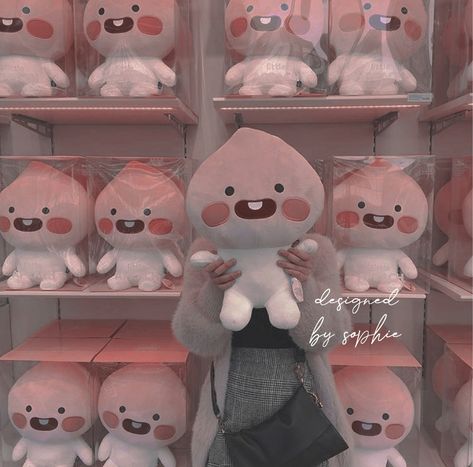 Pink Ulzzang, Apeach Kakao, Maria Elizabeth, Peach Aesthetic, Kakao Friends, Kawaii Plushies, Pastel Pink Aesthetic, Korean Aesthetic, Cute Stuffed Animals