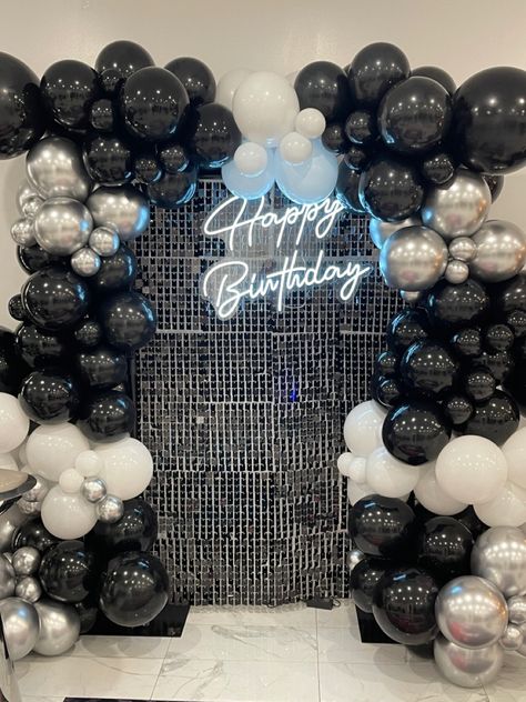 Gray And Black Birthday Theme, Gray And Black Party Decorations, Birthday Decorations Black Sliver, Black And Silver 21st Decorations, 18th Birthday Party Colour Theme, Black Silver Party Decor, Black And Chrome Party Decor, Black Silver Party Theme, 21st Birthday Party Venue Ideas