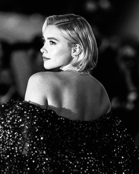 Florence Pugh Aesthetic Vintage, Florence Pugh Black And White, Florence Pugh Aesthetic, Darling Movie, Ladies Choice, Yelena Belova, Glamour Shots, Florence Pugh, Romanoff