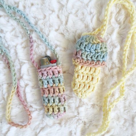 Mushroom Lighter Holder Crochet Pattern - Noelebelle Crochet Crochet Yarn Holder, Crochet Lanyard, Lighter Holder, Crochet Case, Yarn Holder, Crochet Mushroom, Crochet Business, Crochet Keychain, Diy Crochet Projects