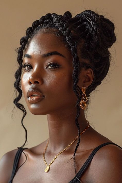 Heads Looking Up Reference, Resting Face Types, Black Woman Long Natural Hair, Black Female Reference, Beauty Photography Poses, Face Close Up, People Reference Photos, Expressive Faces Photography, Black Woman Portrait Photography