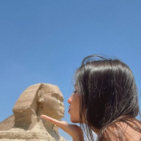 l i l i on Instagram: "#esfinge #egypt🇪🇬" Egypt Photo Ideas, Egypt Aesthetic, Egypt Travel, Dream Travel Destinations, Gap Year, July 31, Jolie Photo, Travel Goals, Insta Photo Ideas