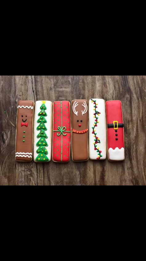 Christmas Stick Cookies, Rectangle Cookies, Rectangle Cookies Decorated, Rectangle Christmas Cookies, Christmas Present Sugar Cookies, Christmas Stick Cookies Decorated, Present Decorated Cookies, Present Cookies Royal Icing, Rectangle Christmas Cookies Decorated