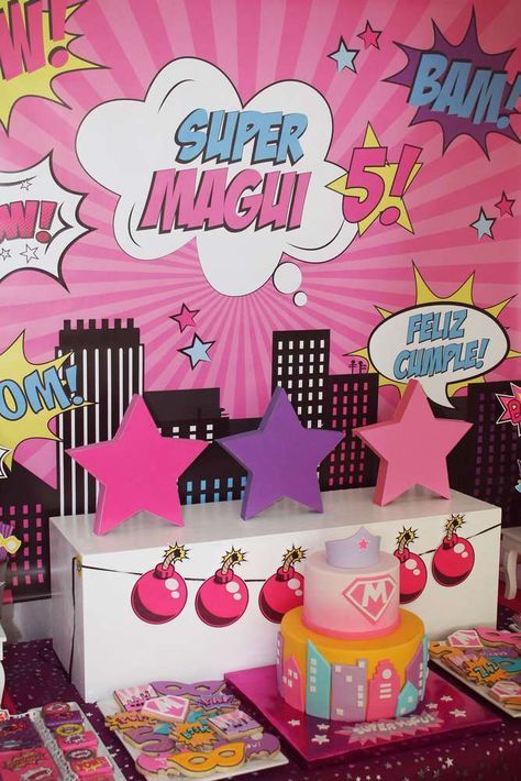 Superhero Girl Birthday Party, Superheroes Birthday Party, Supergirl Party, Superhero Girls Birthday, Girl Birthday Party Ideas, Supergirl Birthday, Girl Superhero Party, Superhero Girl, Wonder Woman Birthday