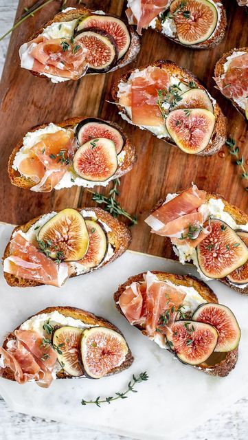 Prosciutto Appetizer, Sourdough Baguette, Last Minute Appetizer, Ricotta Crostini, Baguette Slices, Entertaining Menu, Protein Balls Recipes, Crostini Recipes, Buzzfeed Tasty