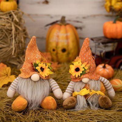 Dolls Halloween, Sunflower Hat, Gnome Decor, Fall Gnome, Halloween Gnome, Harvest Decorations, Harvest Season, Diy Holiday Decor, Short Legs