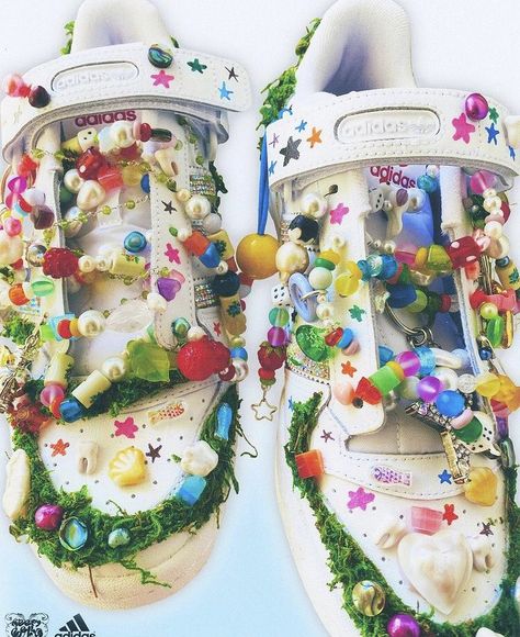 Moss Shoes, Fruits Magazine, I Will Protect You, Custom Painted Shoes, 22 December, Box Braids Styling, Couture Outfits, Upcycled Materials, Adidas X