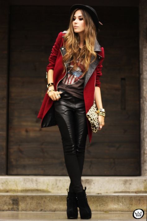 Mode Edgy, Rocker Chic Style, Styl Grunge, Chic Winter Outfits, Look Rock, Older Women Fashion, Women Fashion Edgy, Style Rock, Hipster Outfits