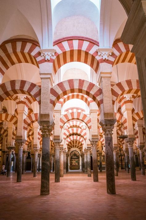 Spain Mosque, Andalusia Aesthetic, Andalusia Architecture, Things To Do In Cordoba Spain, Mosque Of Cordoba, Spain Cordoba, Cordoba Mosque, The Great Mosque Of Cordoba, Great Mosque Of Córdoba