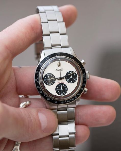 Molequin on Instagram: "This icon needs no introduction. Rolex Daytona reference 6241 with an exotic dial. As most people probably know by now the dial is referenced as the Paul Newman dial because the actors wife gave him a watch like this as a gift and the more it was seen on his wrist the more it attracted the attention of collectors. This example is pristine with an almost perfect dial and case. Instantly recognisable as a Paul Newman and probably one of the most beautiful dials ever produce Paul Newman Watch, Paul Newman Daytona, Cosmograph Daytona, Wrist Game, Paul Newman, Vintage Rolex, Kids Watches, Almost Perfect, Leather Watch Strap