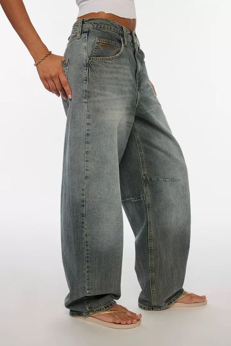 BDG Logan Buckle Baggy Boyfriend Jean | Urban Outfitters Urban Baggy Jeans, Urban Outfitters Outfit, Bday List, Barrel Jeans, Xmas Wishlist, Urban Outfitters Clothes, Wishlist 2024, Teen Outfits, Urban Outfitters Jeans