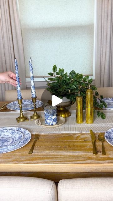 kenzie ervin | Decor + DIY + Thrift on Instagram: "“SAVE” this video to reference back later and try it! 
•
•
here’s a quick and easy DIY for decorative candles using napkins. I thrifted my candles but they’re very cheap online! (Remember to use candle safety, common sense, and don’t leave candles unattended!)
•
•
#diyhomedecor #diydecor #thrifting #thriftedhome #diycrafts #candlelover #candlemaking #chinoiserie #grandmillennial" Napkin Candles, Candle Centerpieces For Home, Candle Stick Decor Ideas, Diy Candle Centerpieces, Diy Candle Stick Holder, Candle Holders Diy, Candle Decorating, Decorated Candles, Diy Candle Sticks