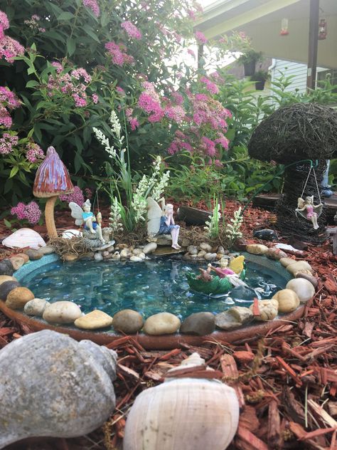 Kids Fairy Garden, Fairy Garden Flowers, Fairy Garden Containers, Fairy Garden Pots, Fairy Garden Ideas, Fairy Garden Designs, Fairy Garden Crafts, Summer Backyard, Whimsical Fairy