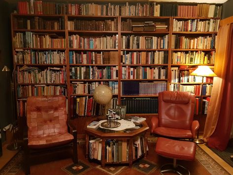 Book Shelving, Two Tone Walls, 60s Home, Monochromatic Room, African Inspired Decor, Herringbone Wallpaper, Moroccan Table, Green Couch, Floating Bed