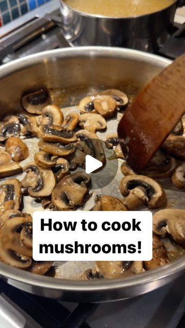 Chefsmartypants on Instagram: "Taking a break from the Greece content, to bring you a new way to cook mushrooms! 

#mushroom #mushroom #cooking #vegetables #cooking #cookingwithoutrecipes #cookingtips" Slice Mushroom Recipes, How To Cook Mushrooms Healthy, Cooking Mushrooms On The Stove, How To Sauté Mushrooms, Cooking Mushrooms, Easy Veggies, Cook Mushrooms, Easy Mushroom Recipes, Mushrooms Recipes