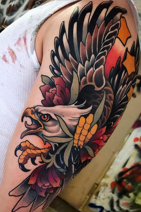 Colorful Arm Tattoo @_alvarito_tattoo Traditional Eagle Tattoo, Vogel Tattoo, Neo Tattoo, Tattoos Mandala, Traditional Tattoo Sleeve, Eagle Tattoos, Eagle Tattoo, Tatuaje A Color, Traditional Tattoo Design