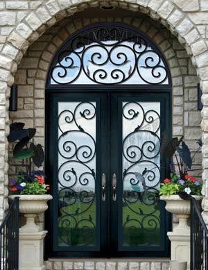 Front Entrance contrast and oh how I love black wrought iron work .Add white stone urns flowers ...Amazing!! Mediterranean Front Doors, Pintu Ganda, Wrought Iron Entry Doors, Colorful Doors, Wrought Iron Front Door, Decorative Doors, Traditional Front Doors, Iron Front Door, Iron Entry Doors