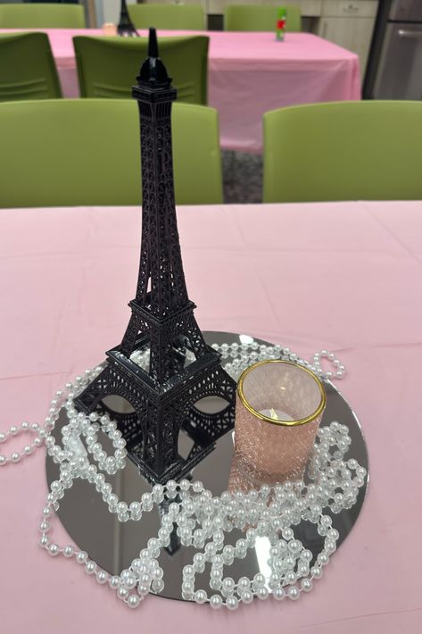 Night In Paris Centerpiece, A Night In Paris Prom Theme, Paris Centerpiece Ideas, Paris Theme Centerpieces, Paris Theme Party Decorations, Paris Sweet 16, Bon Voyage Party, Paris Theme Wedding, Simple Centerpiece