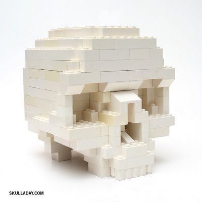 How To: Make a LEGO Skull | Man Made DIY Keywords: pdf, downloadable, diy, craft Lego Skull, Instructions Lego, Lego Halloween, Uhyggelig Halloween, Diy Lego, Lego Club, Lego Sculptures, Lego Diy, Lego Activities