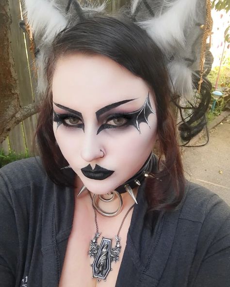 Eyes done with the blood moon pallet and resistance is futile eyeshadow pallet from @ve_cosmetics (code EMILY666), eyeliner is nyx waterproof liquid liner #gothmakeupoftheday #gothmakeupinspo #tradgothmakeup #tradgothmakeupforhoodedeyes #tradgoth #batwingliner #batwing #bats #gothic #gothgirl #gothsofinstagram #fyp Bat Liner Makeup, Bat Wing Eye Makeup, Bat Eyeliner Hooded Eyes, Batwing Eyeliner, Bat Eyeliner, Bat Wing Eyeliner, Sick Makeup, Thick Winged Eyeliner Goth, Bat Makeup