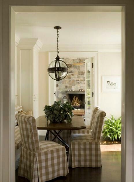 . Country Dining Room Decor, Dining Pavilion, American Country House, French Country Dining Room Decor, Traditional Decorating, Country Dining Room, Dining Room Decor Ideas, French Country Dining Room, Country Dining Rooms