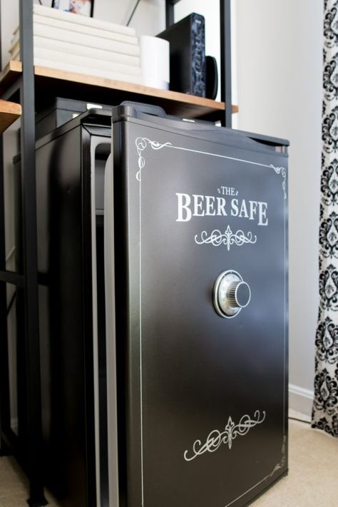 Beer Safe, Fridge Makeover, Ui Ux 디자인, Designer Lifestyle, Beer Fridge, Man Cave Basement, Man Cave Home Bar, Bar Fridges, Diy Bar