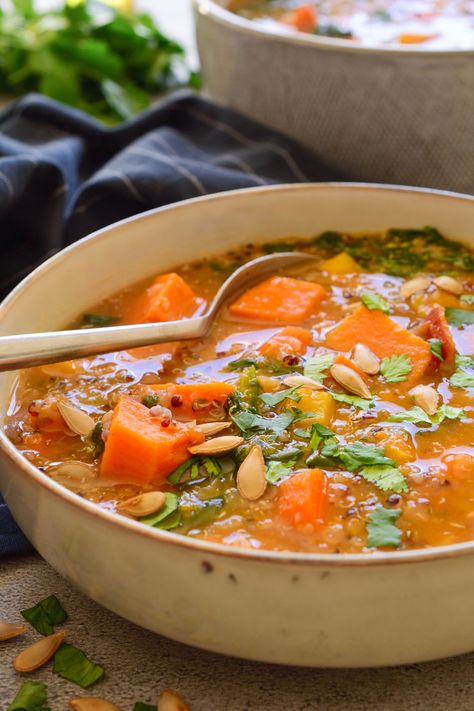 This sweet potato quinoa soup is a little bit smoky and a little bit sweet but still savoury with hearty quinoa and chunky vegetables. It’s a meal that can be made ahead and is perfect for meal prepping!